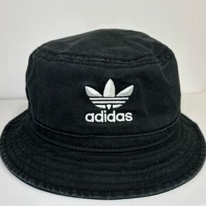 Classic Adidas black bucket hat, OSFA